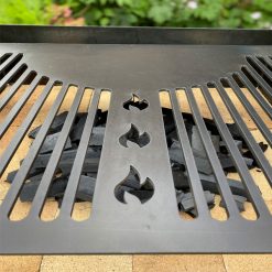 Katherine Wheel BBQ Fire Pit Close Up Lifestyle- FirepitsUK - WEB - LoRes