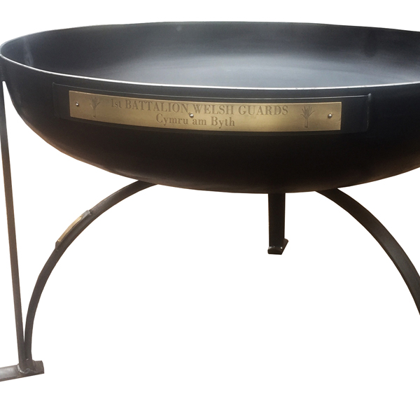 Personalised Plaque - Plain Jane Fire Pit - Firepits UK - WEB - 600x600 - Lo Res